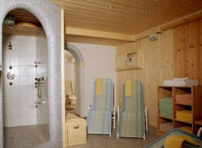 נאודרס Alpenhof Pension-Garni מראה חיצוני תמונה